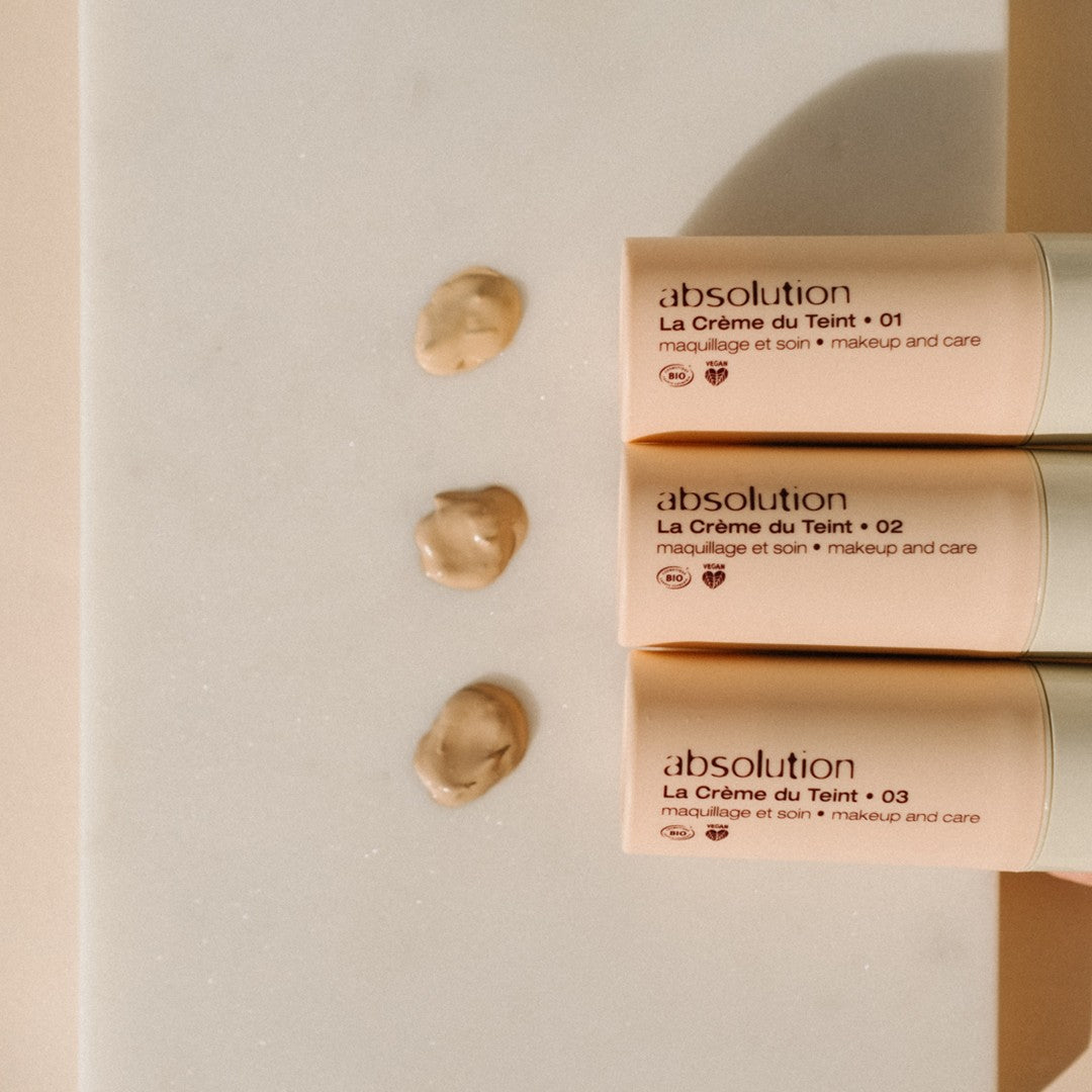 absolution-la-cr-me-du-teint-foundation-medium-02-bio image 2