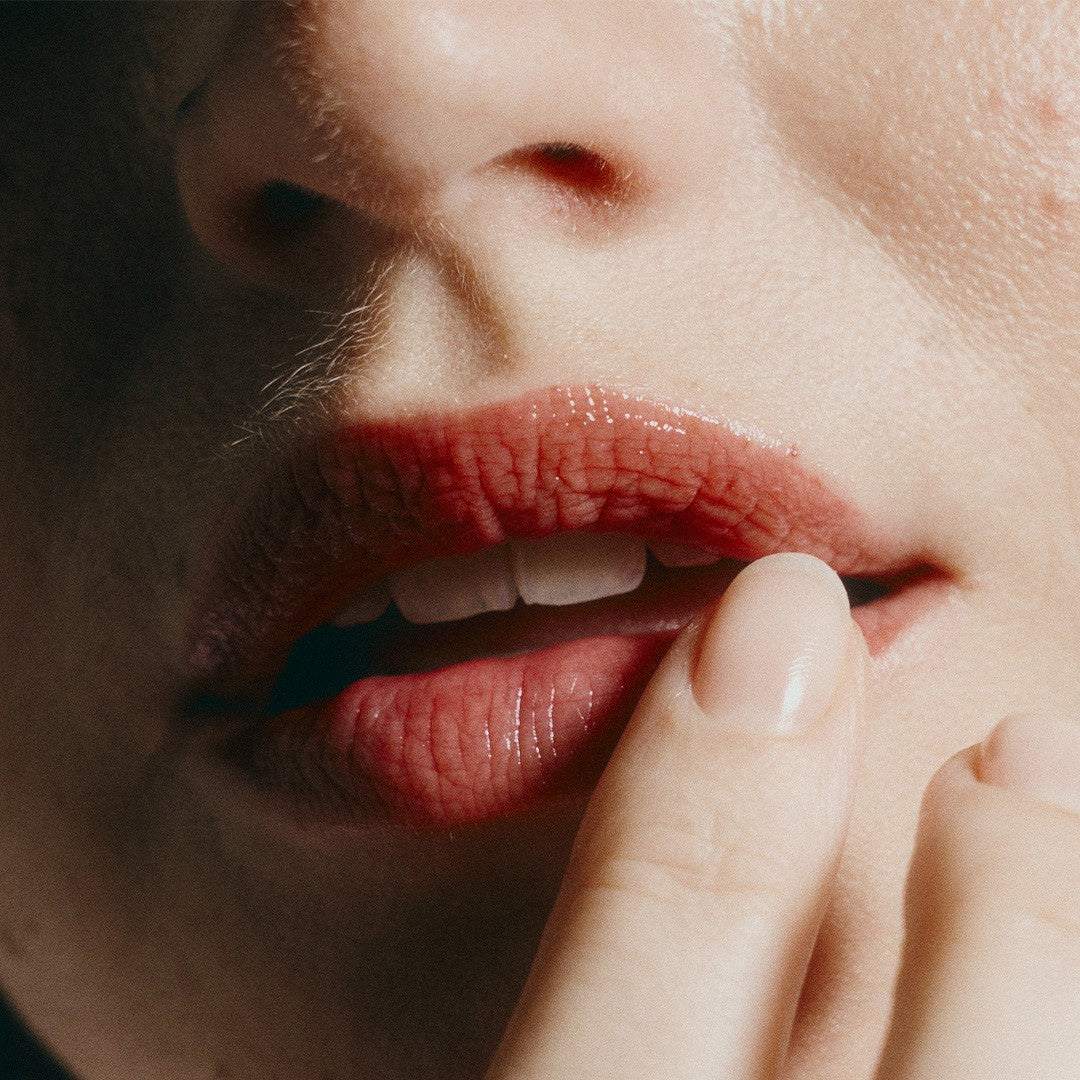 absolution-maquillage-tinted-love-get-ntes-lipgloss-ros image 6