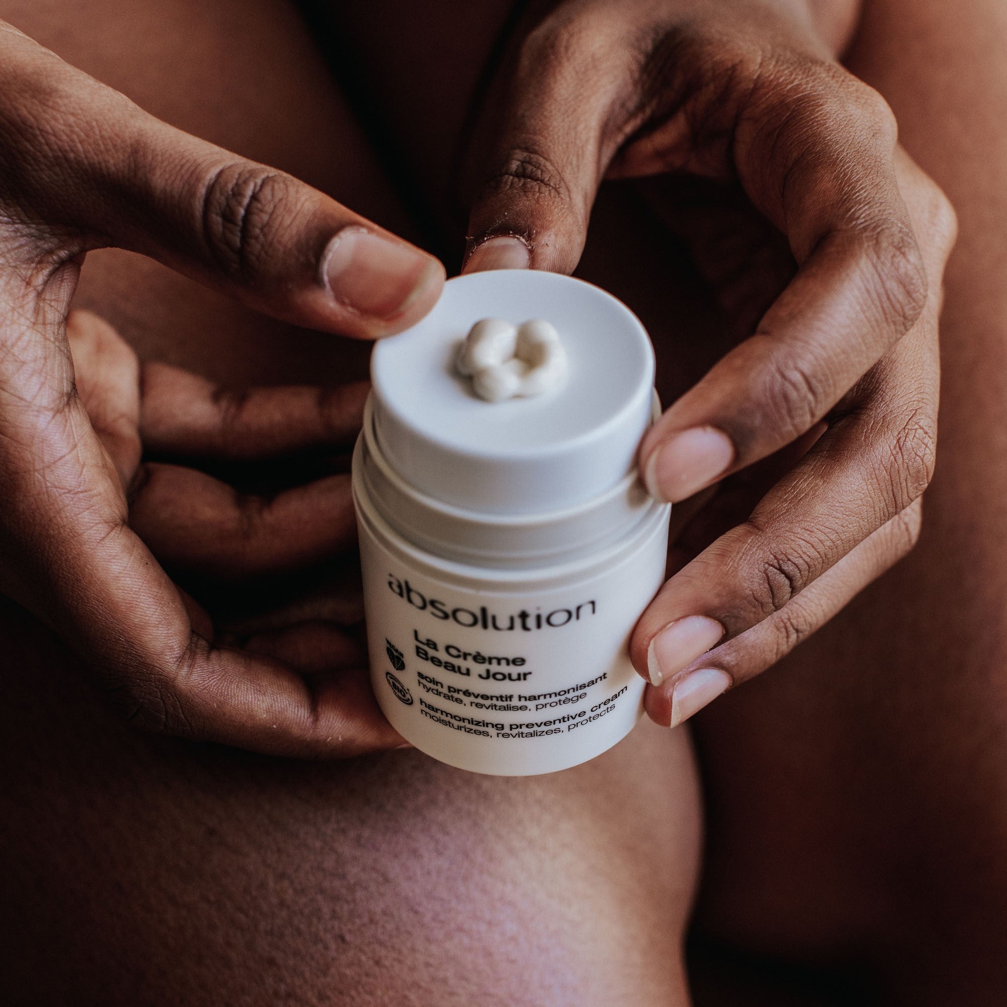absolution-visage-beau-jour-creme-hyaluron-matt-bio image 5